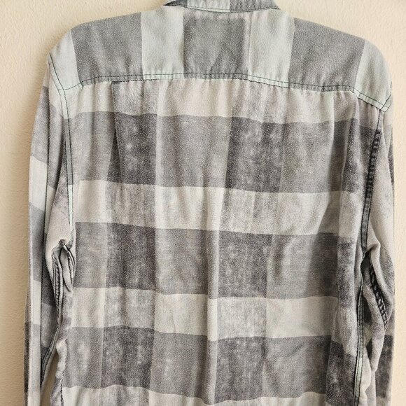 On the Bias Chambrais Soft Plaid Western Comfy Grey Country Concert Shirt L - Picture 4 of 5